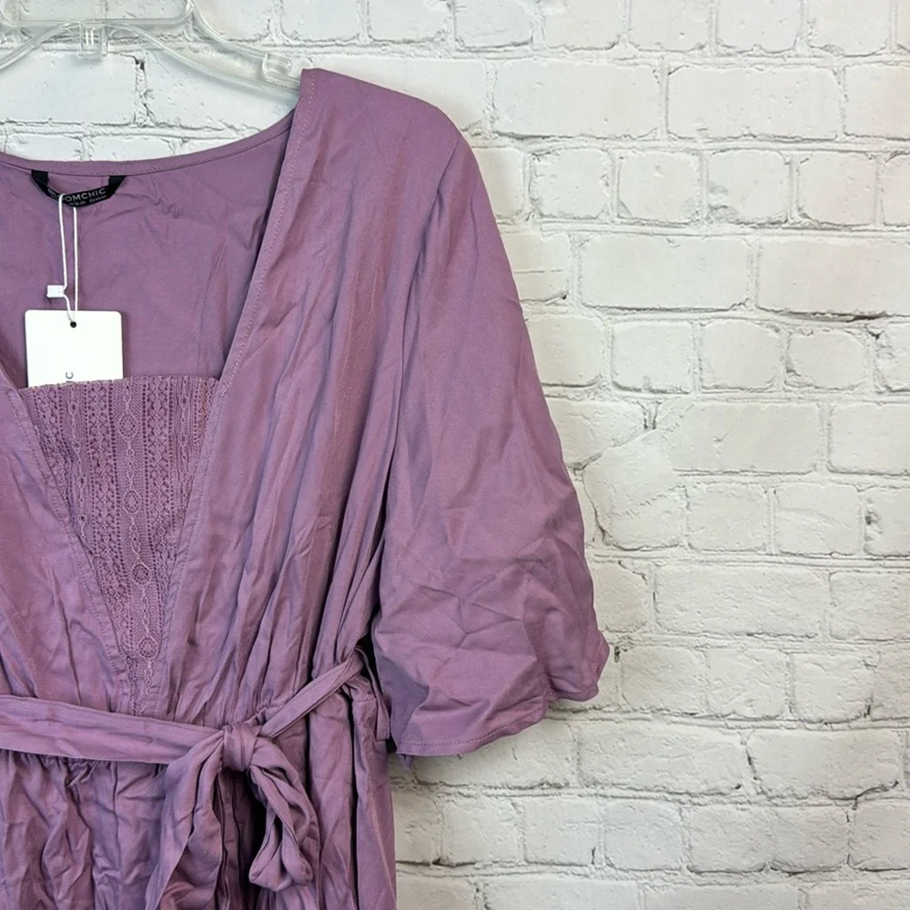 BloomChic Lavender Lace Front Ruffle Pocket Dress Plus Size 1X - Picture 3 of 6